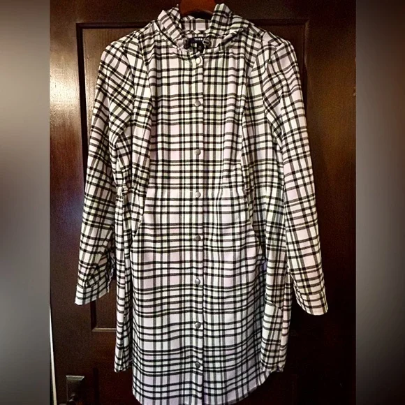 Torrid Pink Plaid Flannel Hooded Jacket | Size 0 (L-XL) - Picture 8 of 9
